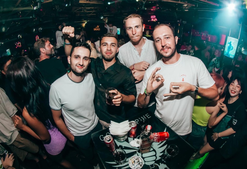 Golden Pine Pub Da Nang