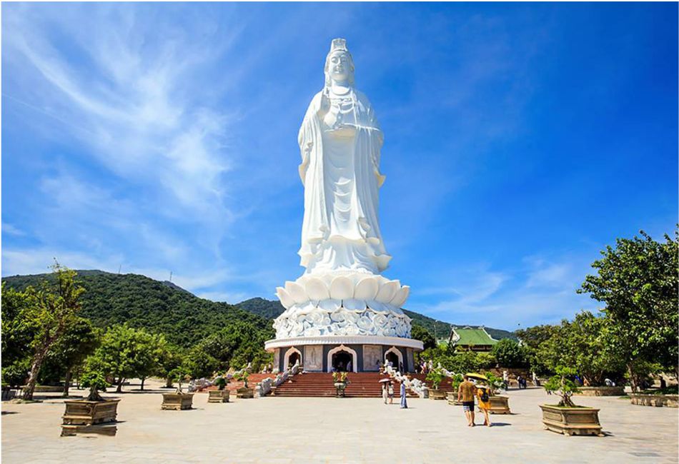 Linh Ung Pagoda Son Tra Peninsula