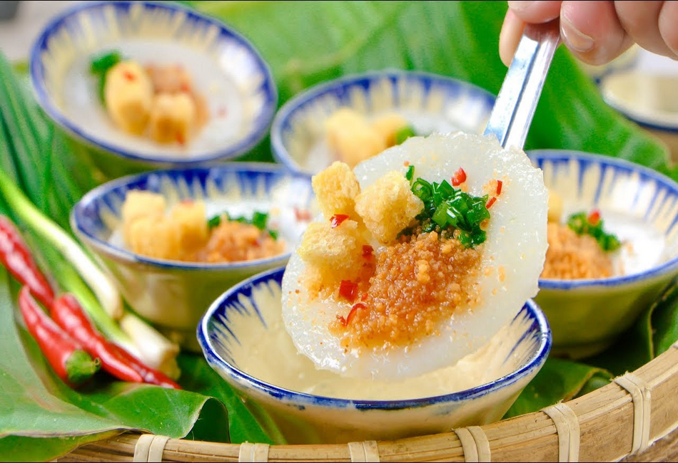Banh Beo (Water Fern Cake)