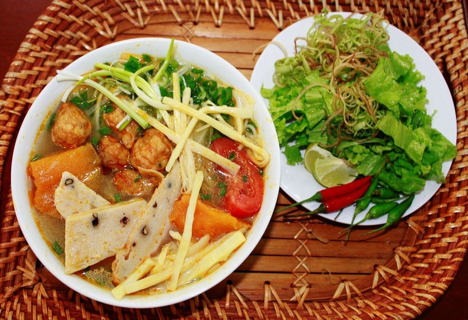 Grill Fish Cake Noodles