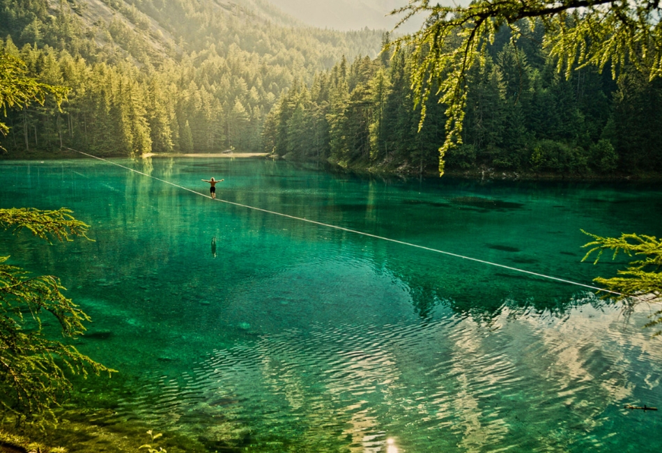 Xanh Lake