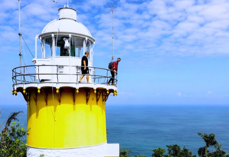 Son Tra Lighthouse