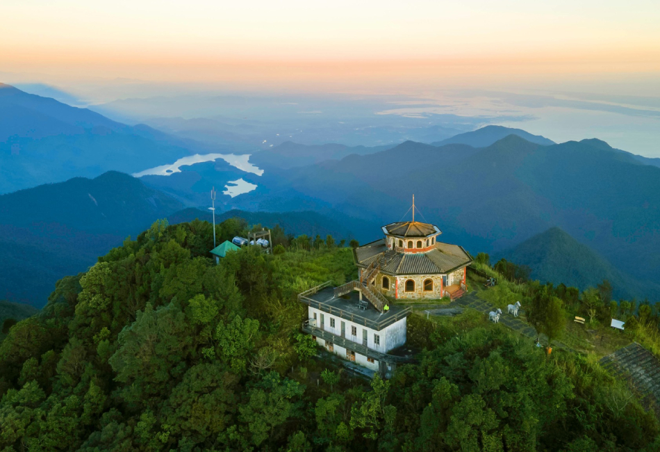 bach ma national park tour from da nang